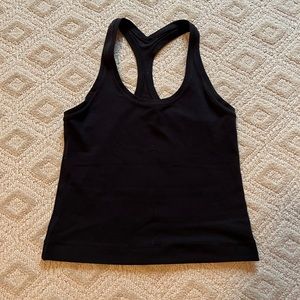 Lululemon cropped tank